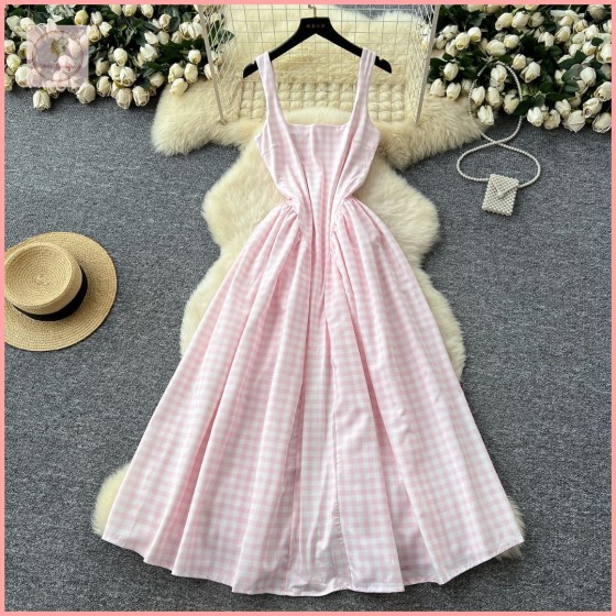 HB6986 French-style gentle and unique square neck suspender waist-cinching dress for women, 2025 summer, pleated, slimming, elegant plaid long dress