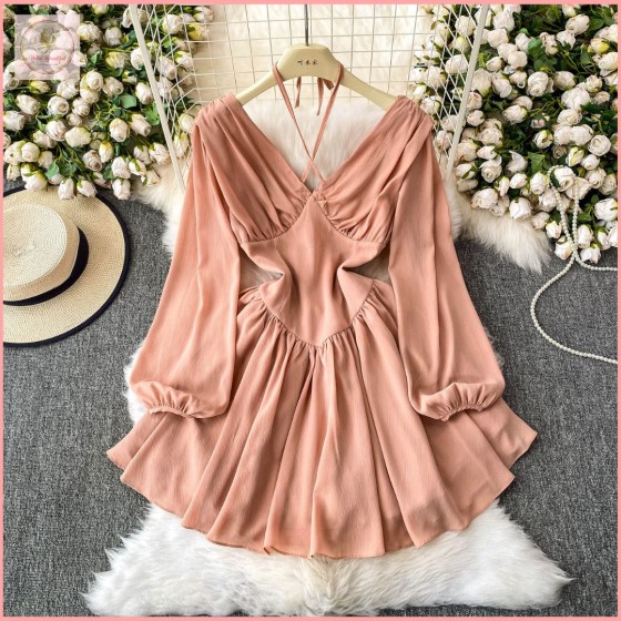 HB7030 French-style pure and alluring V-neck long-sleeved dress for women, summer design, slim waist, flattering and flared skirt.