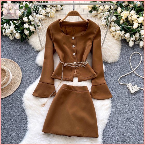 HB6948 Women's style elegant sophisticated and fashionable belted waist square neck blazer and high-waisted bodycon mini skirt.